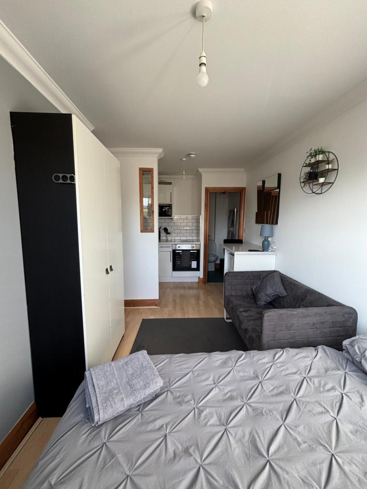 Stylish & Compact City Center Studio Apartment 7A นอร์ริช ภายนอก รูปภาพ